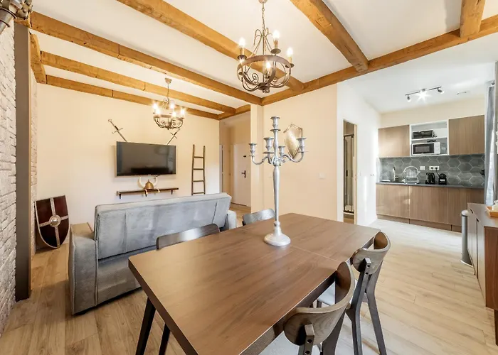 La Citadelle - T2 Medieval Pres De La Gare *