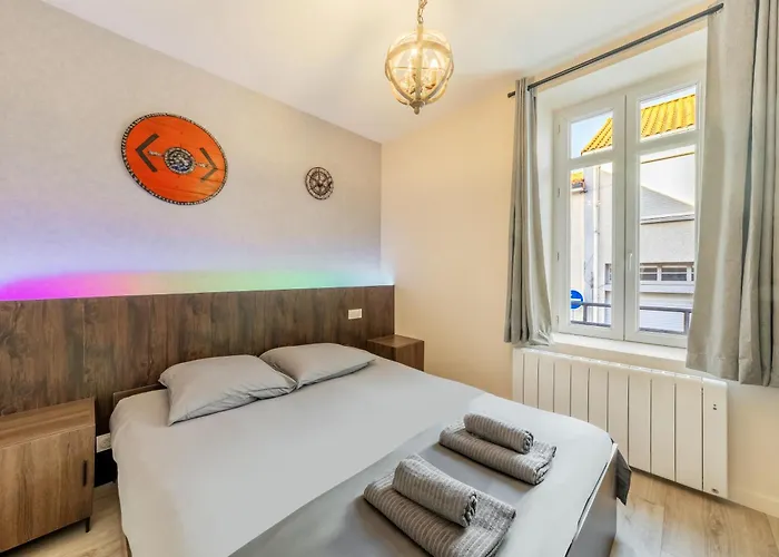 La Citadelle - T2 Medieval Pres De La Gare *